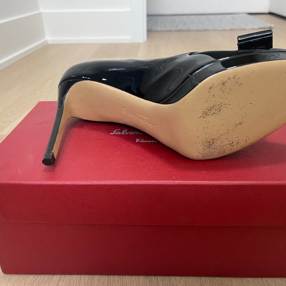 Salvatore Ferragamo Glossy Black Heels with Gold Buckle - Picture 7 of 7